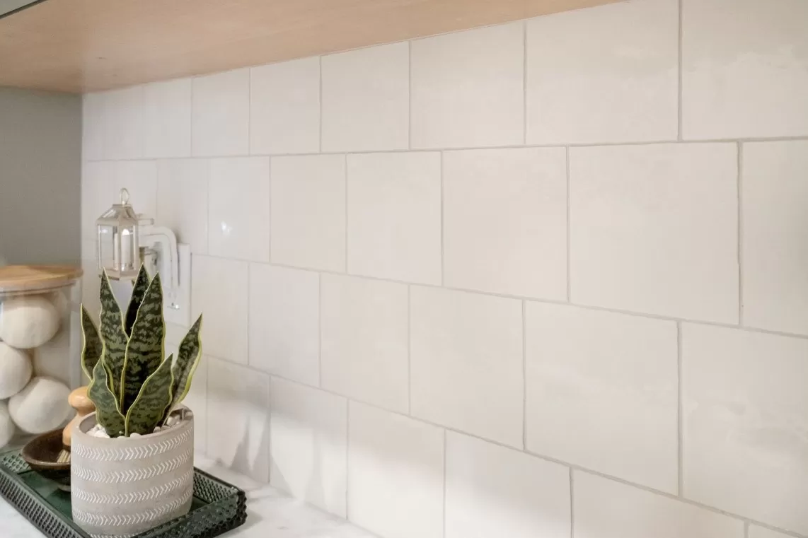 Artisan White 5x5 Glossy