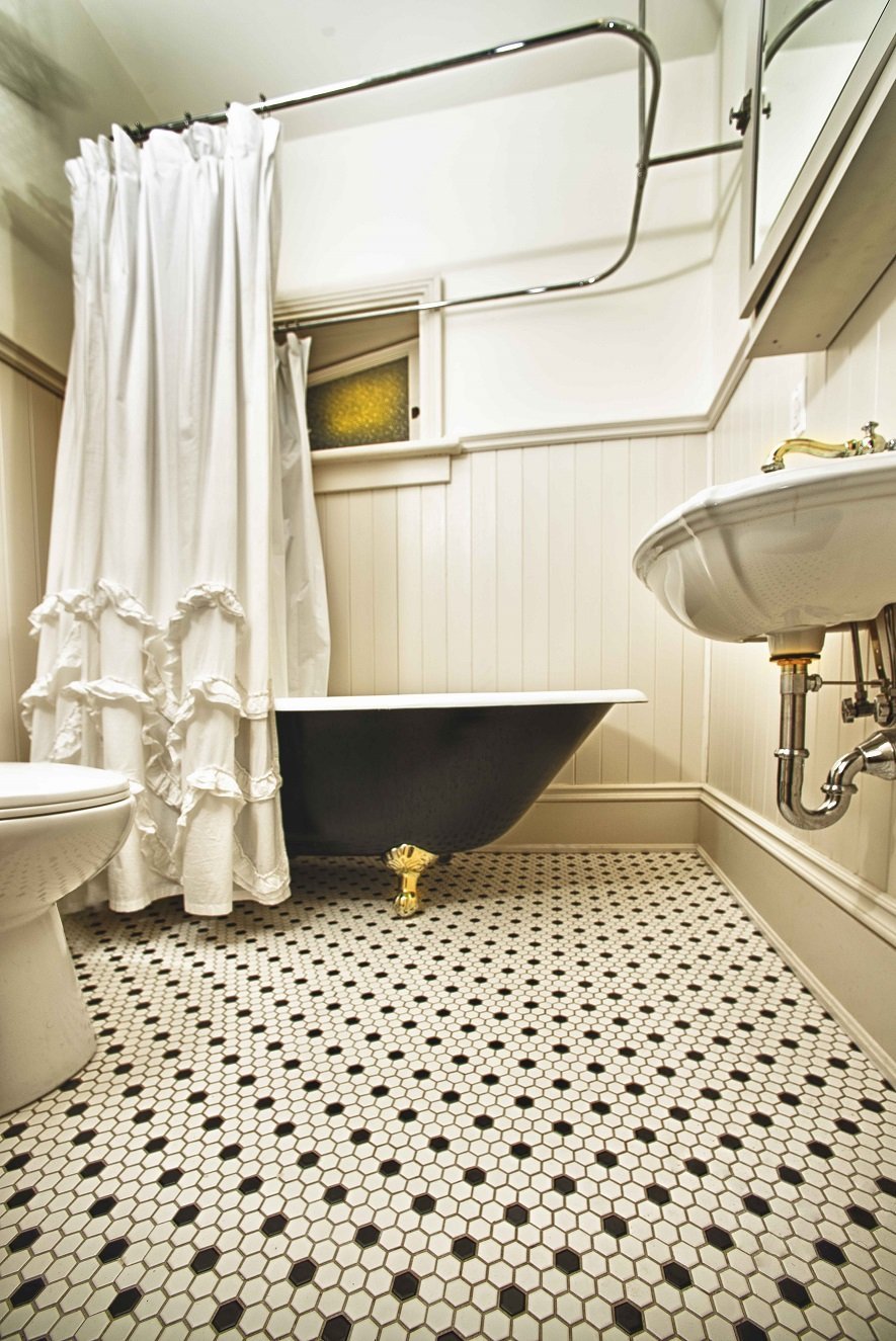 Retro Bathroom Flooring