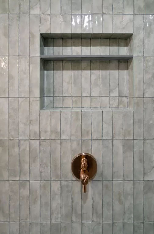 Parkview Breeze Vertically Stacked in Shower 