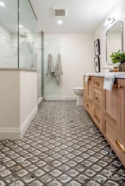 Elegant Patterned Floor