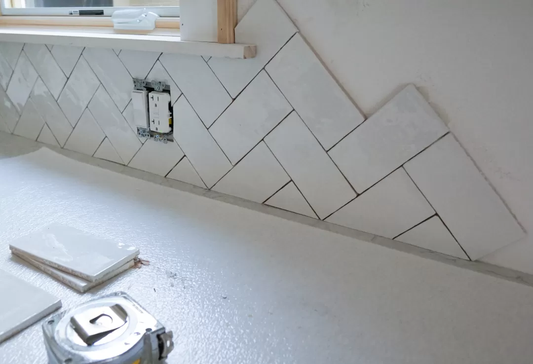 DIY Backsplash Installation