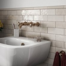 EQUIPE ARTISAN OCHRE 2.5x8 GLOSSY  .