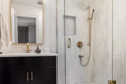Checkerboard Bathroom