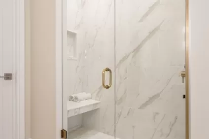 Calacatta Gold + Checker Floor 