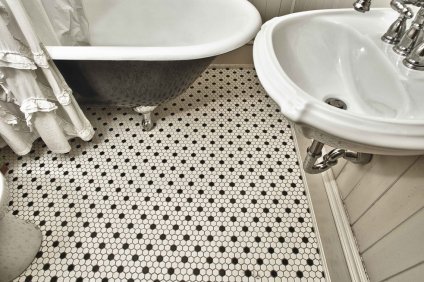 Retro Bathroom Flooring