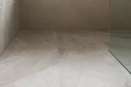 Envelope Cut Shower Floor