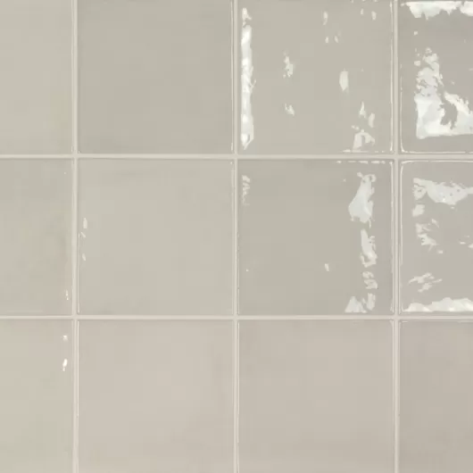 EQUIPE VILLAGE SILVER MIST 5x5 GLOSSY VIL25593